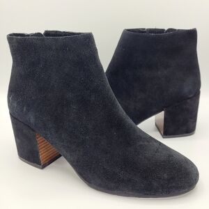 Gentle Souls by Kenneth Cole Blaise Ankle Bootie Black Suede Boots Women's 9